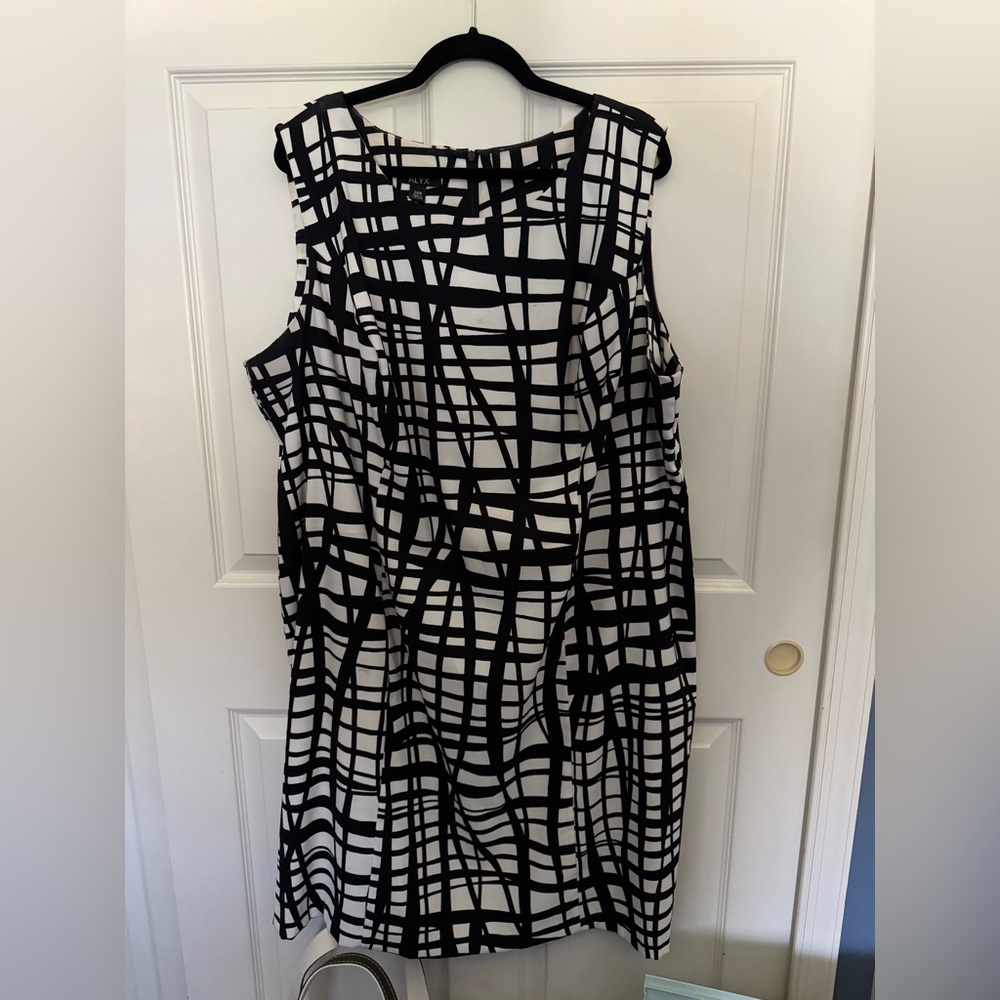 Alyx Black and White Plus Size Sheath Dress